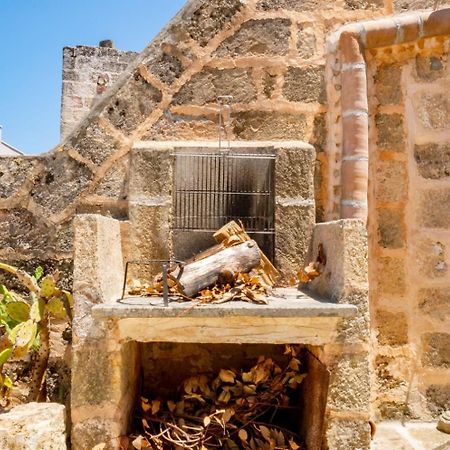 Palazzo Le Zicaredde Bed and Breakfast Salve Esterno foto