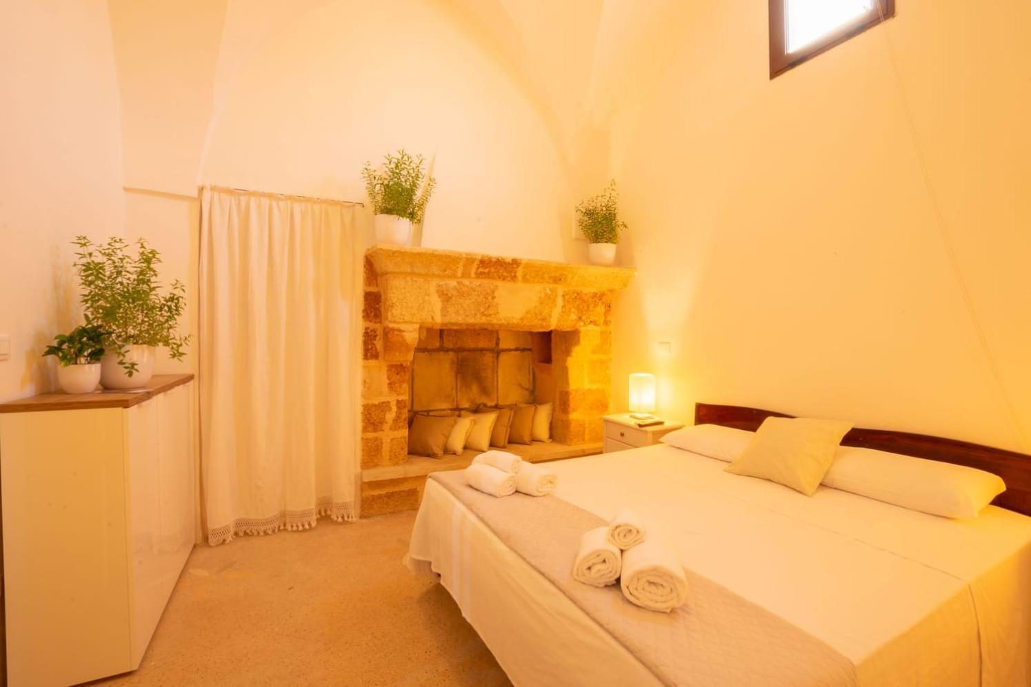 Palazzo Le Zicaredde Bed and Breakfast Salve Esterno foto